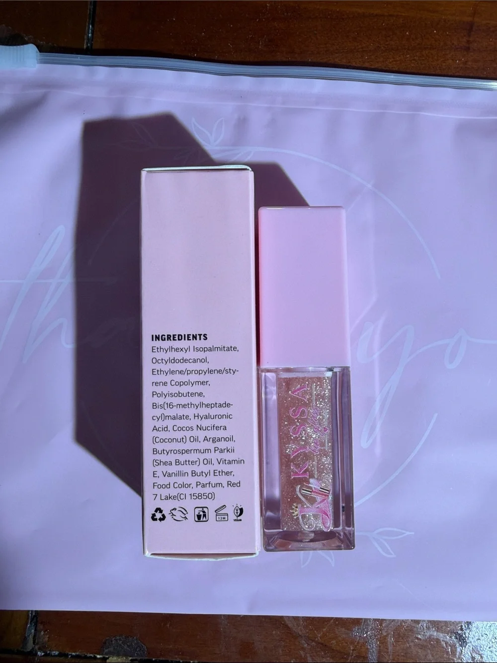 Kyssa lip gloss